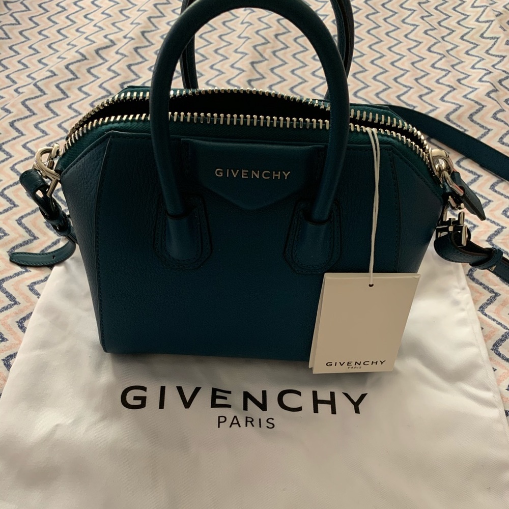 Givenchy Antigona Small Bag